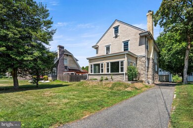 655 Aronimink Place, Drexel Hill, PA 19026 - photo 2