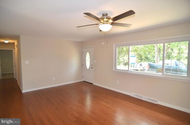 8505 Billingsley Rd, White Plains, MD 20695 - photo 2