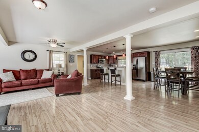 44152 Saint Andrews Ln, California, MD 20619 - photo 2