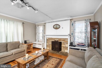 16 E Washington St, Riverside, NJ 08075 - photo 4