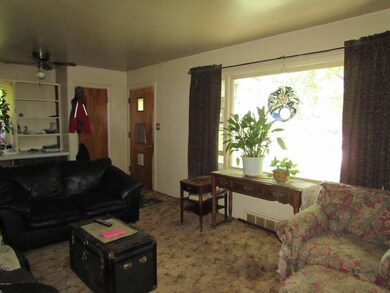 1325 16th St S, Great Falls, MT 59405 - photo 6