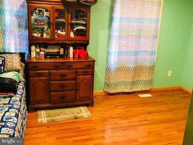 5928 Rowanberry Dr, Elkridge, MD 21075 - photo 6