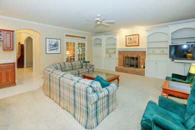 8537 Colony Lane-106