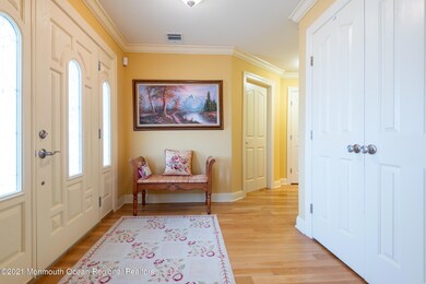 6 Foyer 2