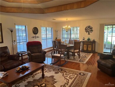 335 Rebecca Dr, Alamo, TX 78516 - photo 3