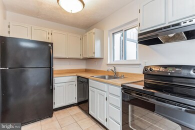 12045 Hallandale Terrace, Bowie, MD 20721 - photo 6