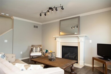 1007 Carpathian Dr, Lake Saint Louis, MO 63367 - photo 5