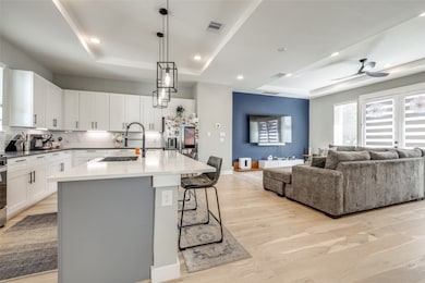 4804 Gano St unit C, Houston, TX 77009 - photo 6