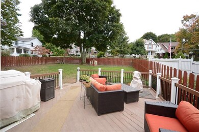 Giant low-maintenance deck