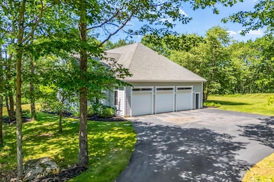 13-web-or-mls-60-tarkiln-hill-rd