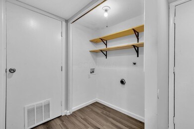 1030 Galliton Ct unit B, Columbus, OH 43220 - photo 5