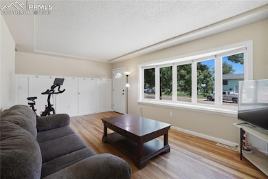 521 Clearview Dr, Fountain, CO 80817 - photo 2