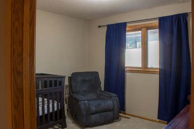 1230 Autumn Ct, Grand Forks, ND 58201 - photo 7