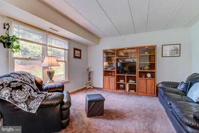 2103 Windfield Ct, Glen Mills, PA 19342 - photo 6