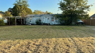 1658 Brookview Dr, Lancaster, TX 75146 - photo 2