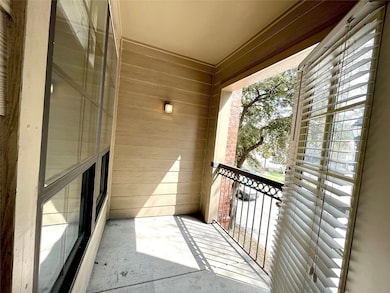 2222 Smith St unit 403, Houston, TX 77002 - photo 7