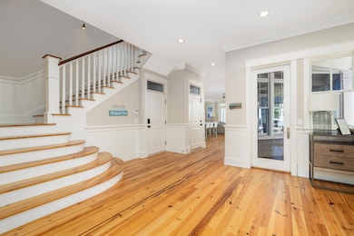 2906 Palm