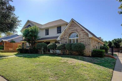 1008 Timber View Dr, Bedford, TX 76021 - photo 4