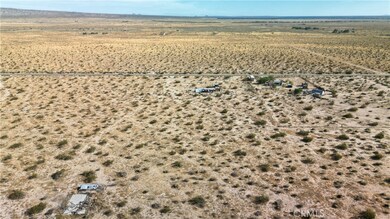 10313 Lake Rd, Cantil, CA 93519 - photo 6