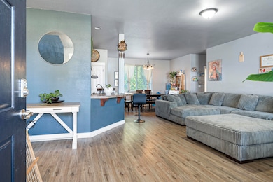 05-628 NE Apache Cir, Redmond-5