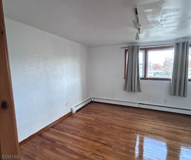 425 Amon Terrace unit 2, Linden, NJ 07036 - photo 7