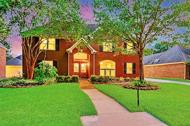 15819 Echo Lodge Dr, Houston, TX 77095 - photo 2