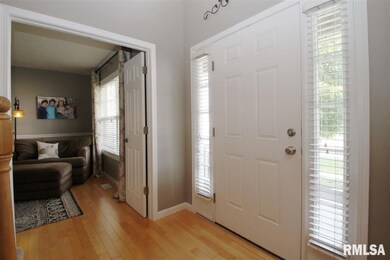 2102 W Miners Dr, Dunlap, IL 61525 - photo 3