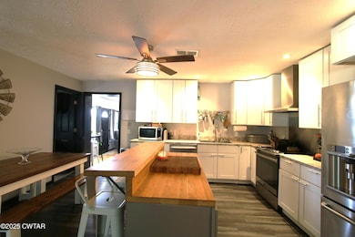 250 Glover St, Atwood, TN 38220 - photo 6