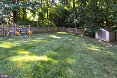 4418 Westfield Dr, Fairfax, VA 22032 - photo 6