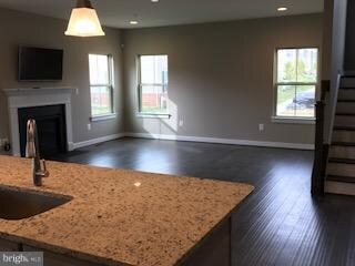 9120 Riverhill Rd, Laurel, MD 20723 - photo 5