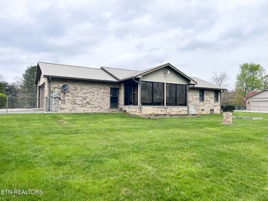 407 Earl Jones Rd, Crossville, TN 38555 - photo 3