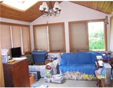 280 W Central St unit 1, Franklin, MA 02038 - photo 4