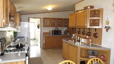 8 Birch St, Epsom, NH 03234 - photo 3