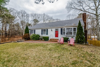 11 Ridgewood Dr, Yarmouth Port, MA 02675 - photo 2