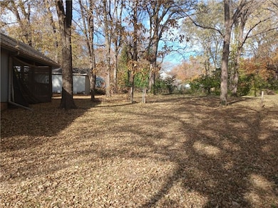 8510 W 61st St, Mission, KS 66202 - photo 4