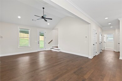 Greatroom & Entrance to Upstairs