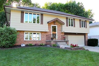 615 E 16th St N, Newton, IA 50208 - photo 2