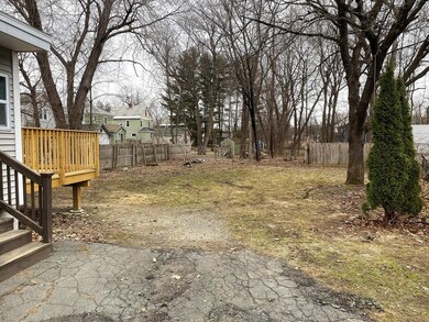 307 Conway St, Greenfield, MA 01301 - photo 4