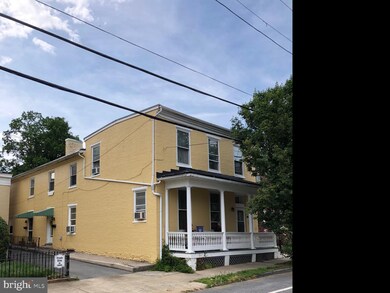 321 N Braddock St, Winchester, VA 22601 - photo 3