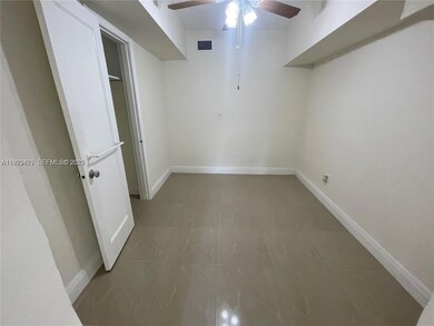 12520 W Randall Park Dr unit 1, Miami, FL 33167 - photo 4