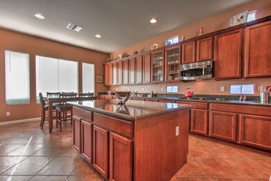 Huge Gourmet Kitchen