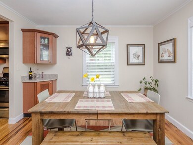 12 Hartlawn Rd, West Roxbury, MA 02132 - photo 6