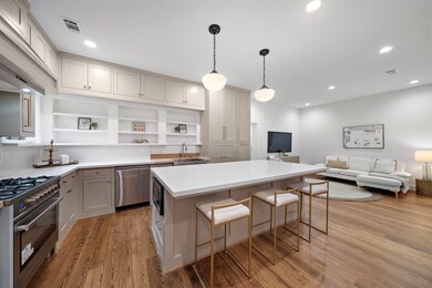 1626 Cortlandt St, Houston, TX 77008 - photo 4