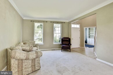 792 Sussex Ct, Sykesville, MD 21784 - photo 2