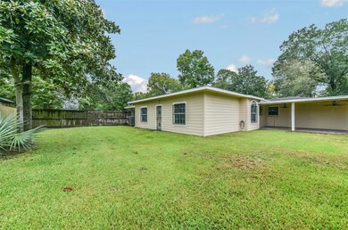 7130 Bauman Rd, Houston, TX 77022 - photo 6