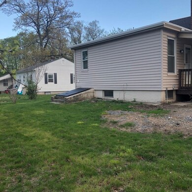 18 Olive St, Clinton, MA 01510 - photo 3