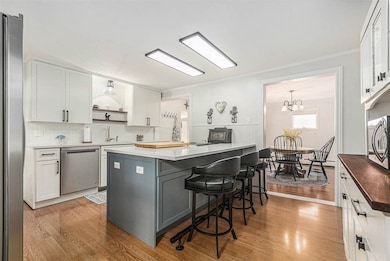 507 State St, Charlevoix, MI 49720 - photo 2