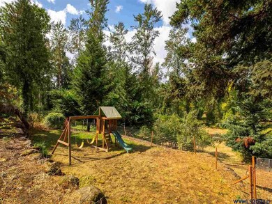 3287 Sunset Dr, Hubbard, OR 97032 - photo 2