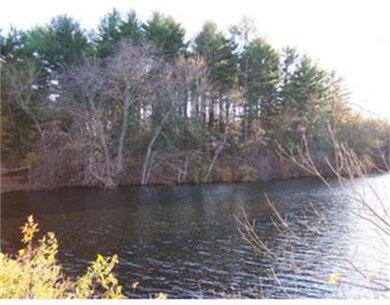 11 Navaho Shores Rd, Middleboro, MA 02346 - photo 2