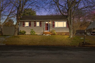 19 Cedarwood Ln, Rowley, MA 01969 - photo 2